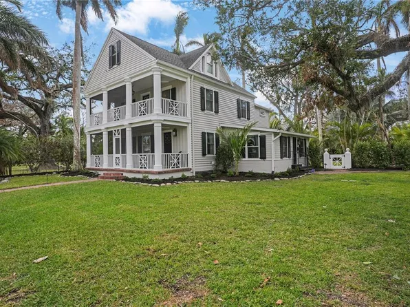 320 29TH STREET NW, BRADENTON, FL 34205