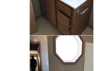 910 Kingsley St APT 16, Normal, IL 61761