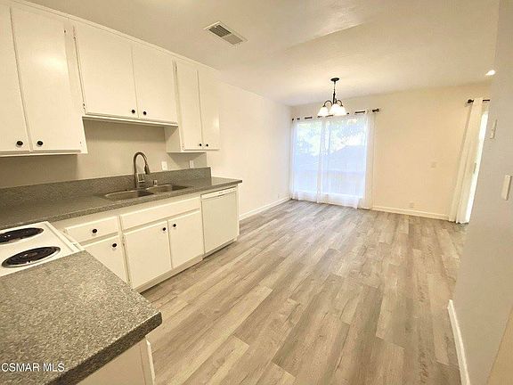 3rd image of 255 Sequoia Ct APT 12