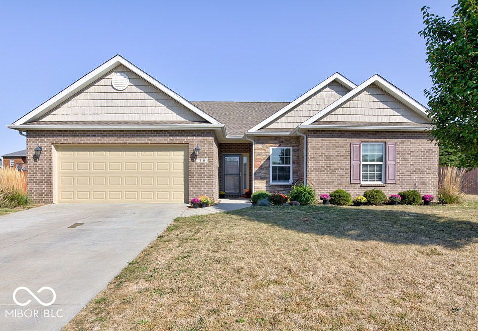 1st image of 310 Westmoor Dr