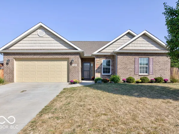 310 Westmoor Dr, Lebanon, IN 46052