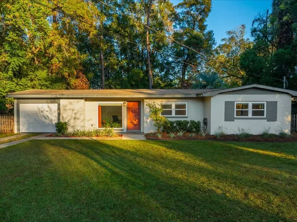 1707 Hall Dr, Tallahassee, FL 32303