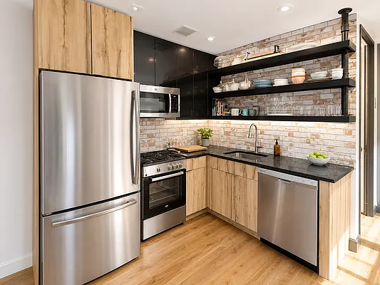 Kitchen, photo 1