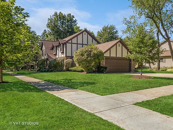 2nd image of 2256 Oak Hill Dr