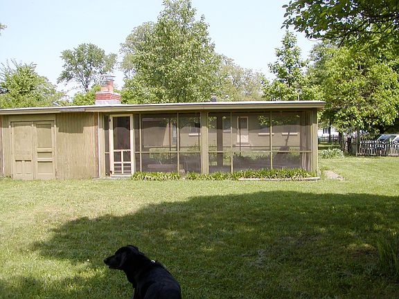 Pavilion & Shed Back
