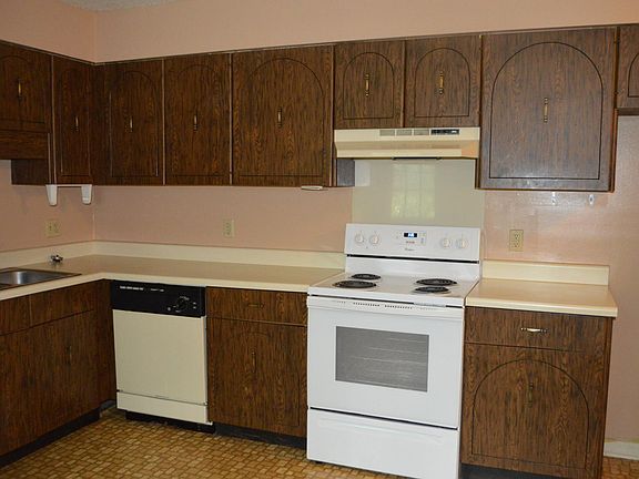 2nd image of 2603 N Highway 341 #A