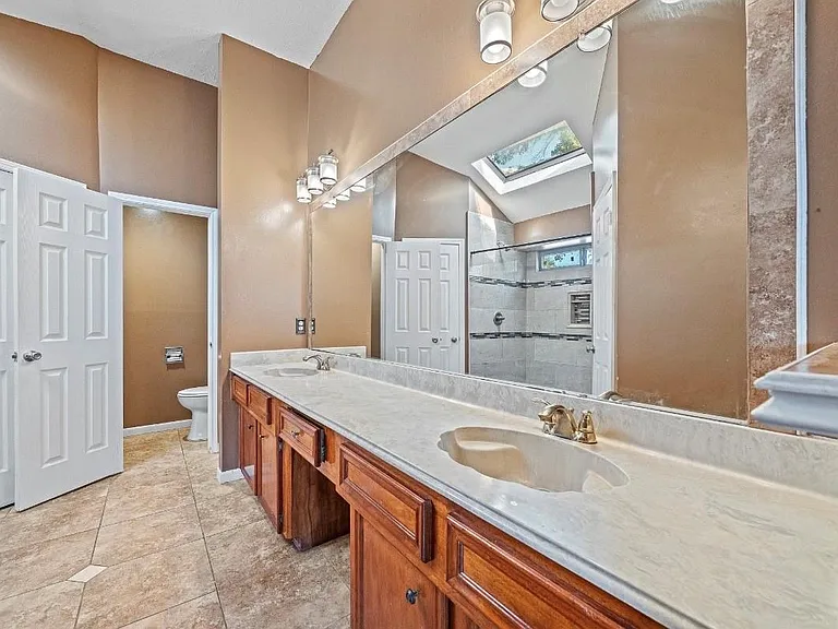 22018 Silver Lode Dr — Photo 18