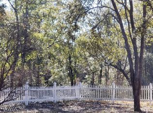 3320 Quail Ridge Dr, Chipley, FL 32428