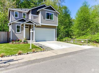 2202 Garfield Pl SE, Pt Orchard, WA 98366