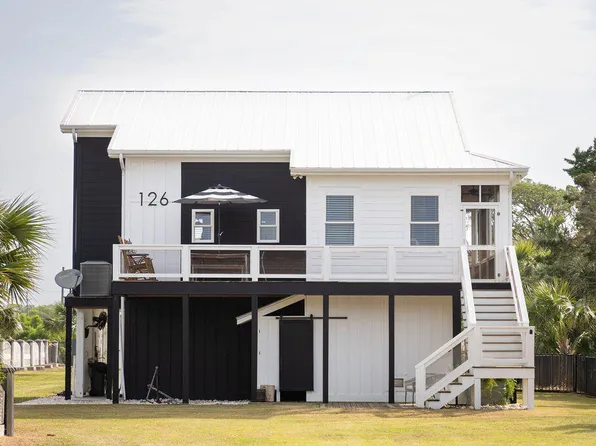 126C Jungle Rd, Edisto Island, SC 29438