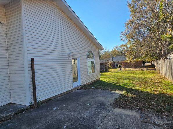 206 Davors Dr, Montgomery, AL 36109