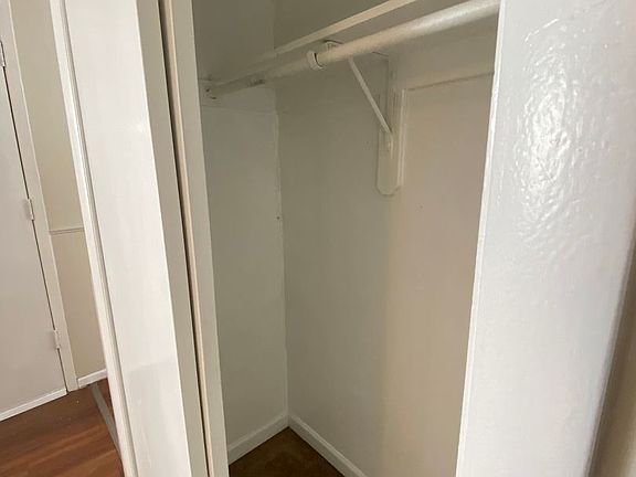 5th image of 1820 N Vista St