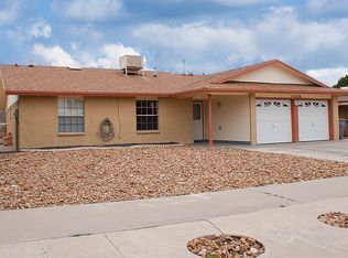 11336 Bunky Henry Ln, El Paso, TX 79936