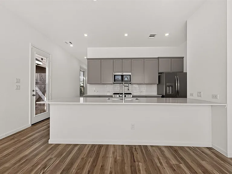 5558 Amber Brook Ln — Photo 21