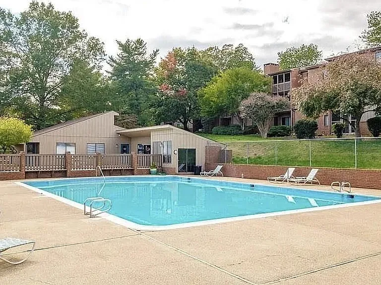 127 Turtle Creek Rd #9 — Photo 3