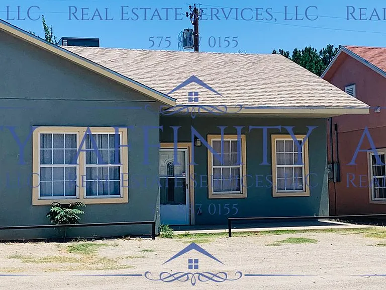602 N. Guadalupe St. — Photo 1