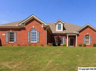 113 Pearle Cove Dr, Huntsville, AL 35806