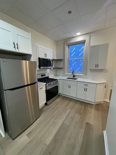 110 Hamilton St Photo 1
