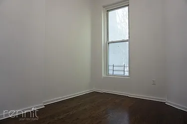 Rented by Rennit Inc.