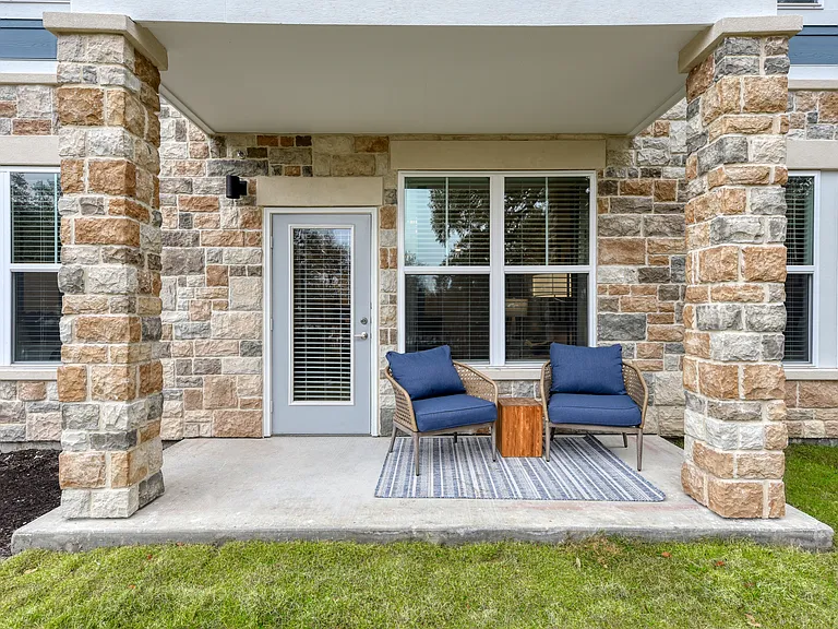 Estraya Boerne — Photo 23