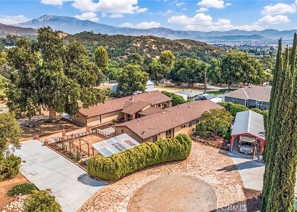 1st image of 9312 Avenida Altura Bella