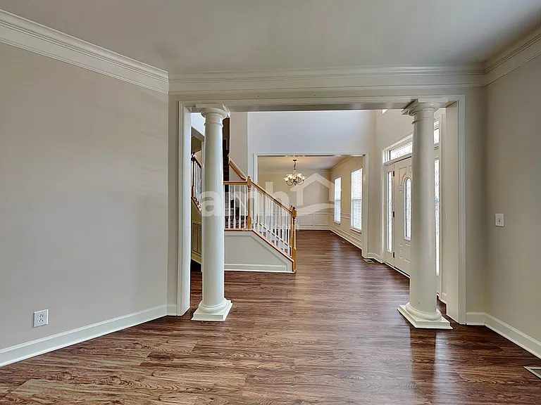 1009 Hickory Bark Ct — Photo 8