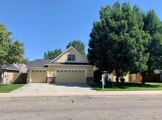 7326 S Shadowmoss Ave, Boise, ID 83709