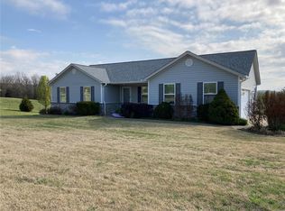 2491 Highway Tt St, Saint Clair, MO 63077