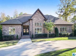 221 Grey Oaks Ct, Pelham, AL 35124