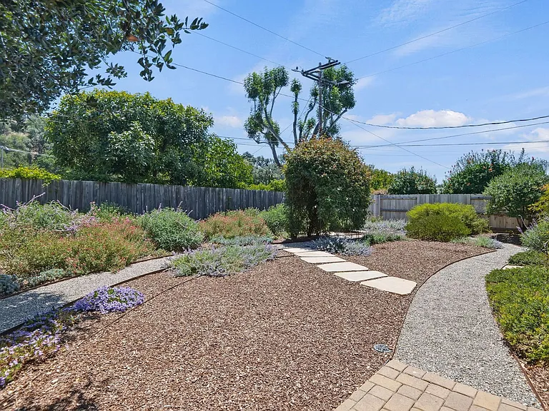 974 N San Marcos Rd — Photo 9