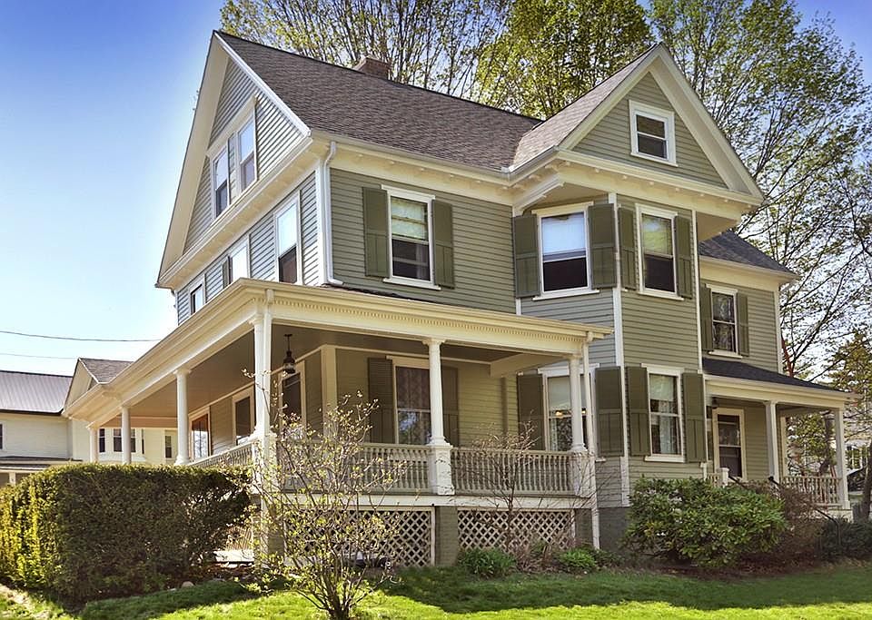 1st image of 17 Greenwood St