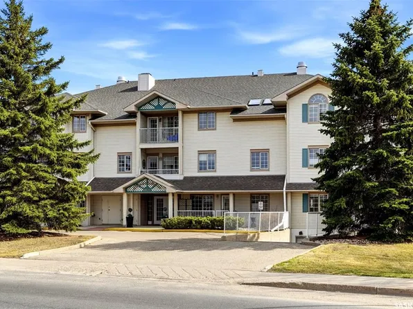 UNIT 104-4025 Hill AVENUE, Regina, SK S4S 0X7