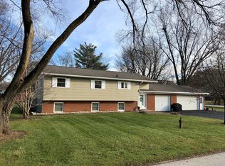 1408 Kings Ct, Colona, IL 61241