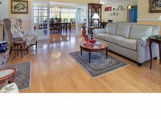 104 Cypress Point Dr, Naples, FL 34105