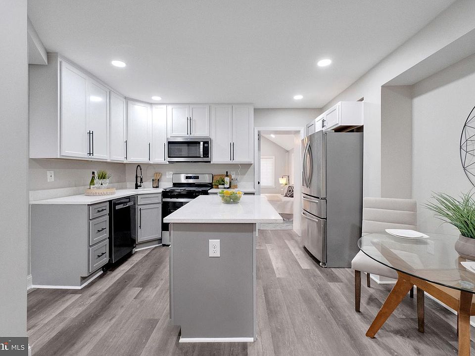 1st image of 4035 Benning Rd NE