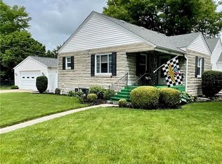 1828 N Lynhurst Dr, Indianapolis, IN