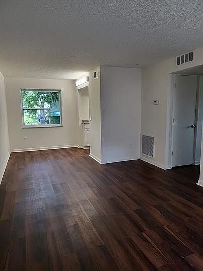 1st image of 4331 Glenwood Ave #15671465