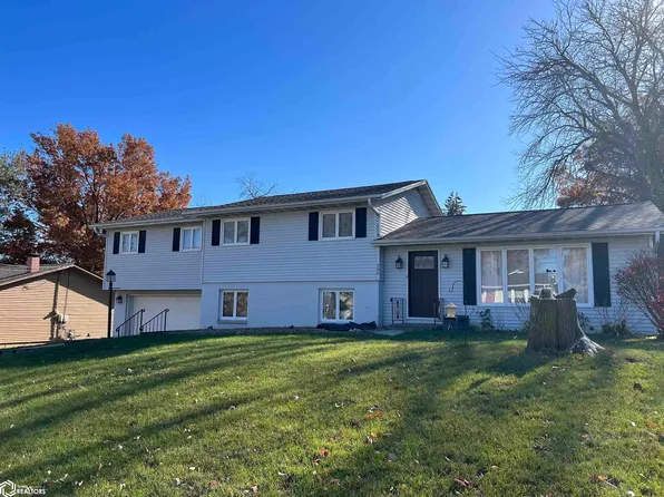 306 Peasley Ave, Oskaloosa, IA 52577