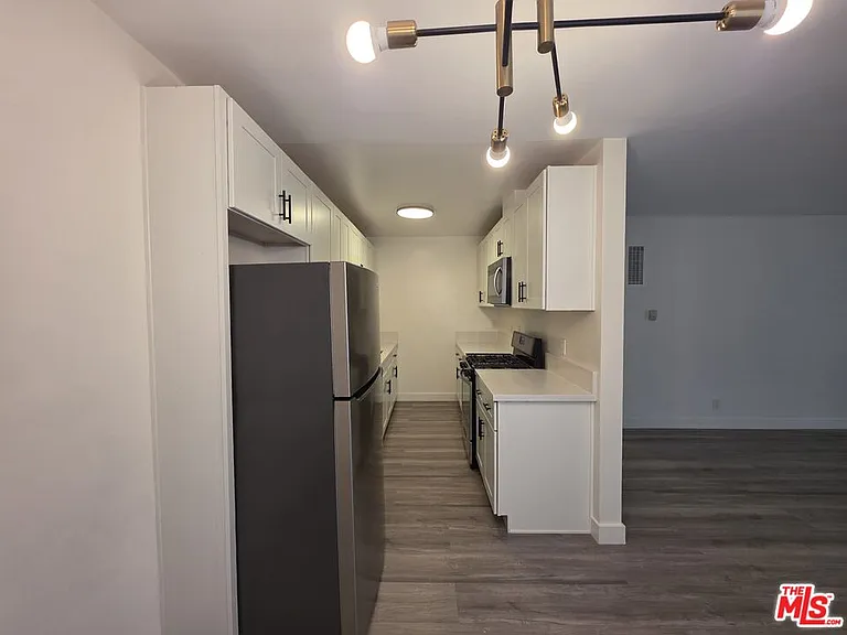 3707 S Canfield Ave #1 — Photo 15
