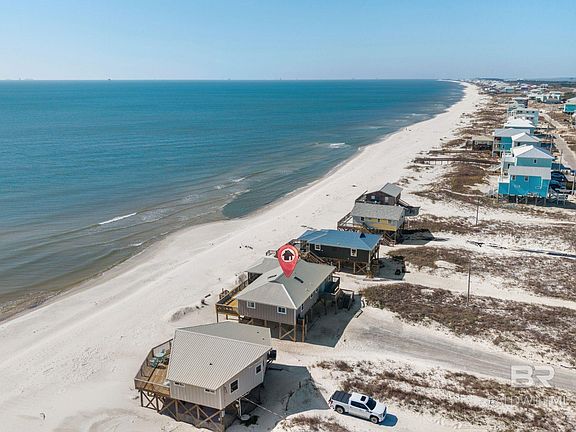 3rd image of 5432 Beach Blvd