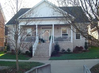 105 Radcliff Ln, Hendersonville, TN 37075