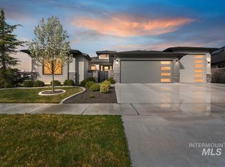 665 S Aspen Lakes Way, Star, ID 83669