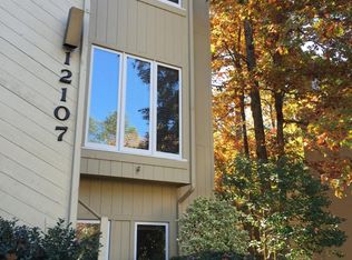 12107 Shore View Dr, Henrico, VA 23233