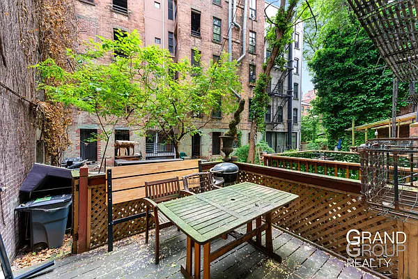 Rented by Grand Group Realty | media 11