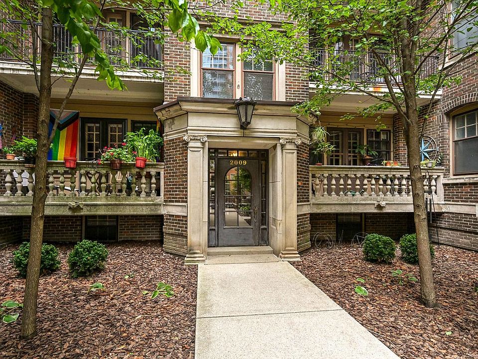 1st image of 2009 N Prospect AVENUE #20