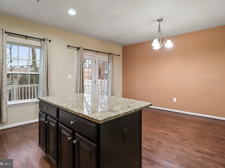 8079 Locust Mill St — Photo 16