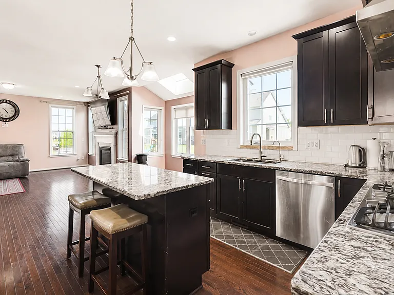 50873 Scarborough Rd — Photo 8