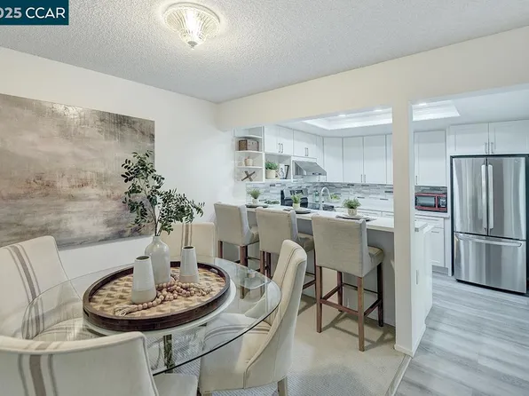 1100 Singingwood Ct APT 6, Walnut Creek, CA 94595