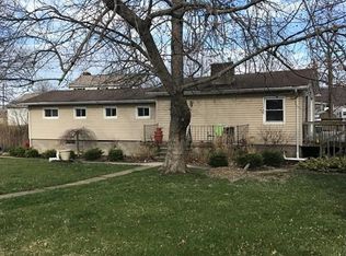 5020 S Geneva Dr, Geneva On The Lake, OH 44041