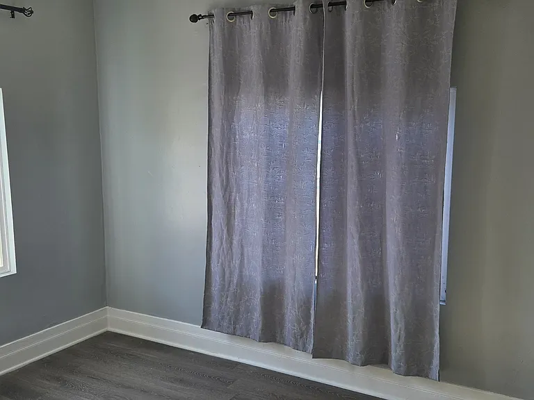 4405 S Van Ness Ave #4405 — Photo 6